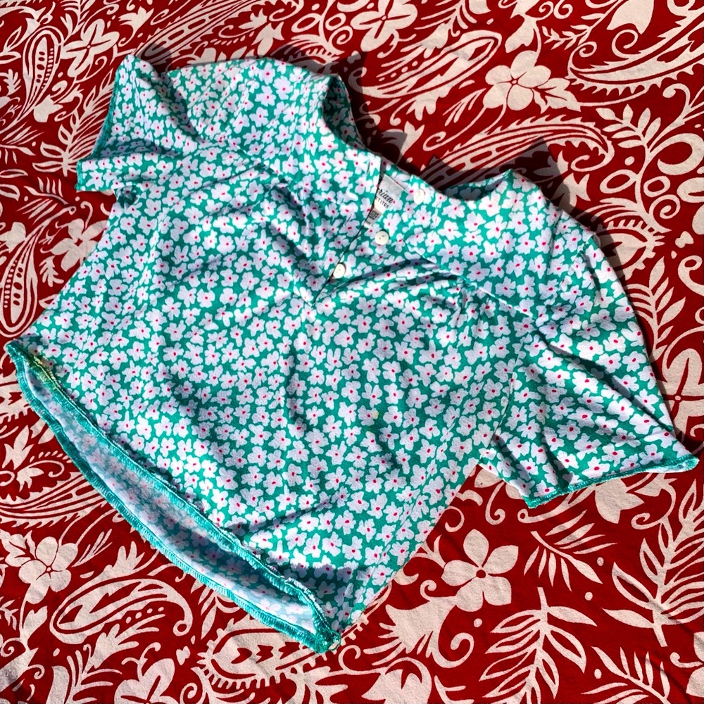 Darian Petites Vintage Green/White Floral Top Button Up Front Horizontal Yoke 🌼 - Picture 6 of 14